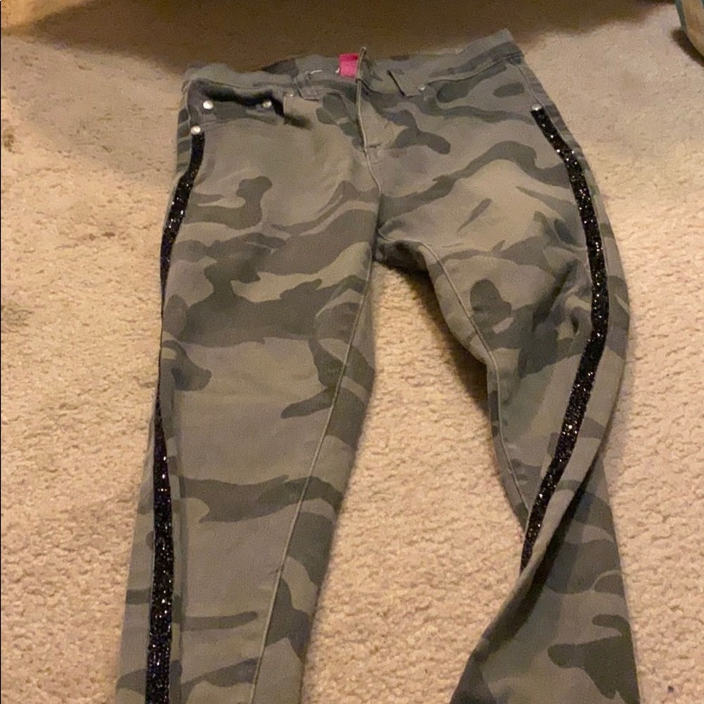 Camo jeans